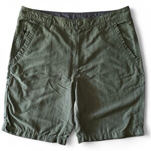 Norditrack Olive Green Men's Shorts 38